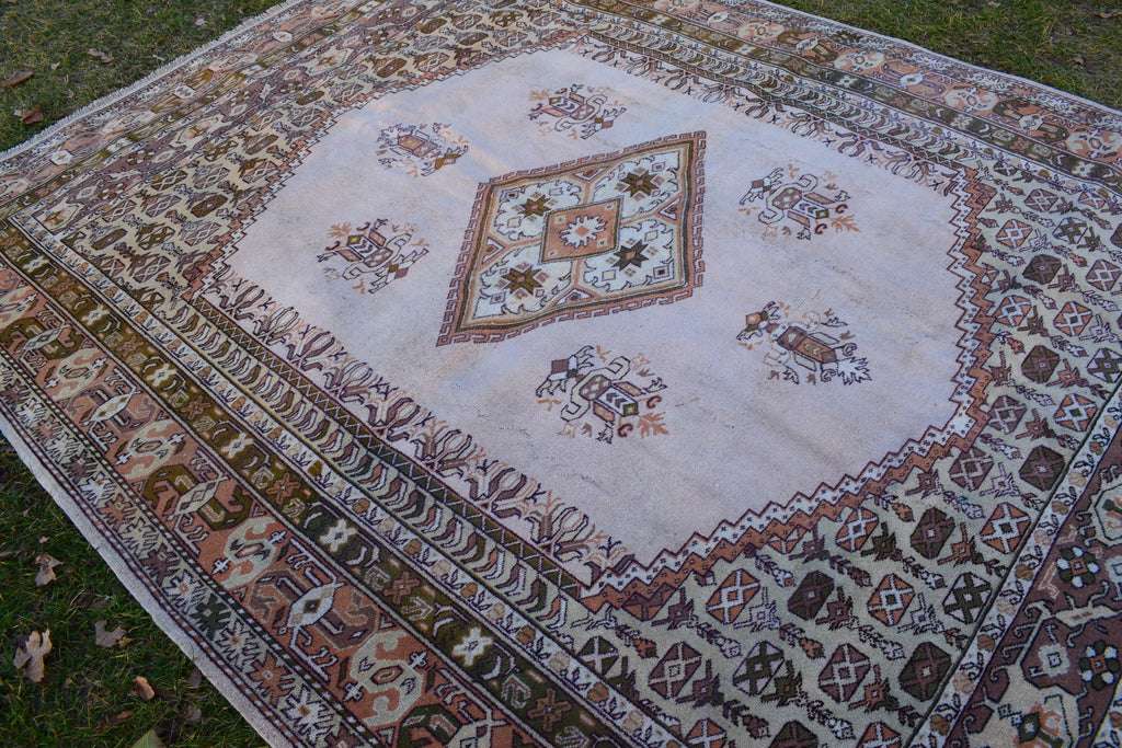 Vintage Uşak Halı 204 x 284 cm