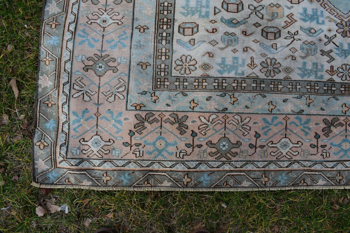 Vintage Uşak Halı 186 x 264 cm