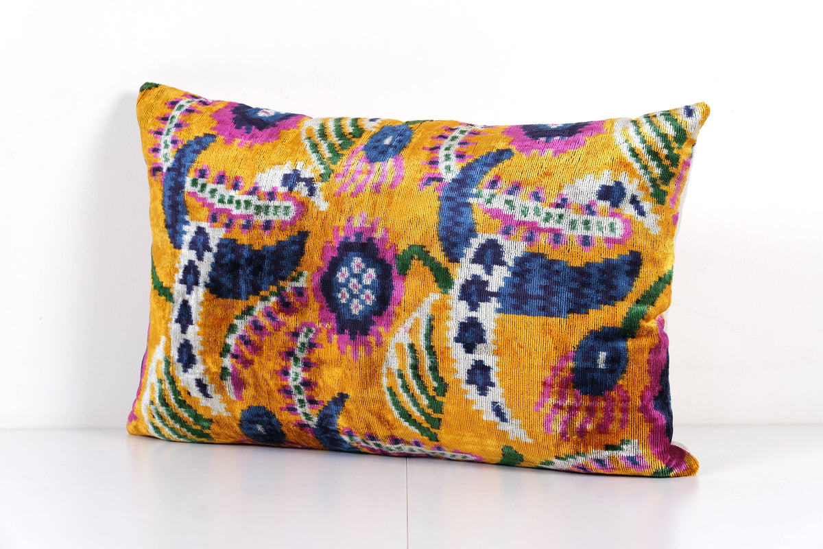 İpek Ikat Kadife Kırlent Kılıfı 40 x 60 cm