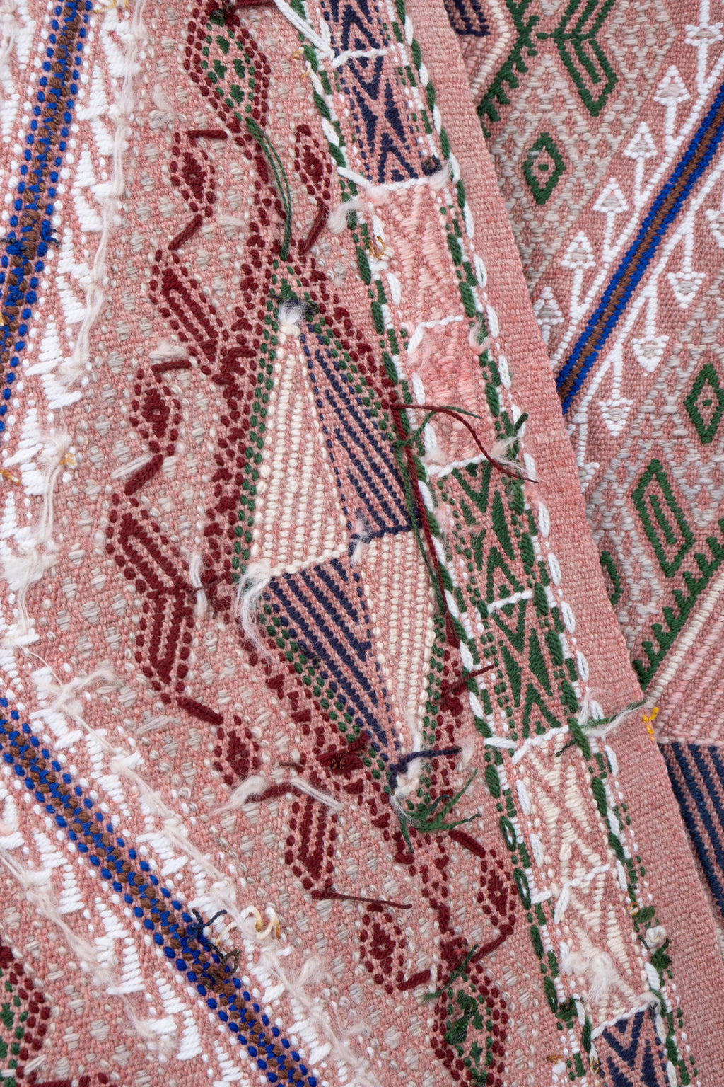 Vintage Kilim 170 x 217 cm