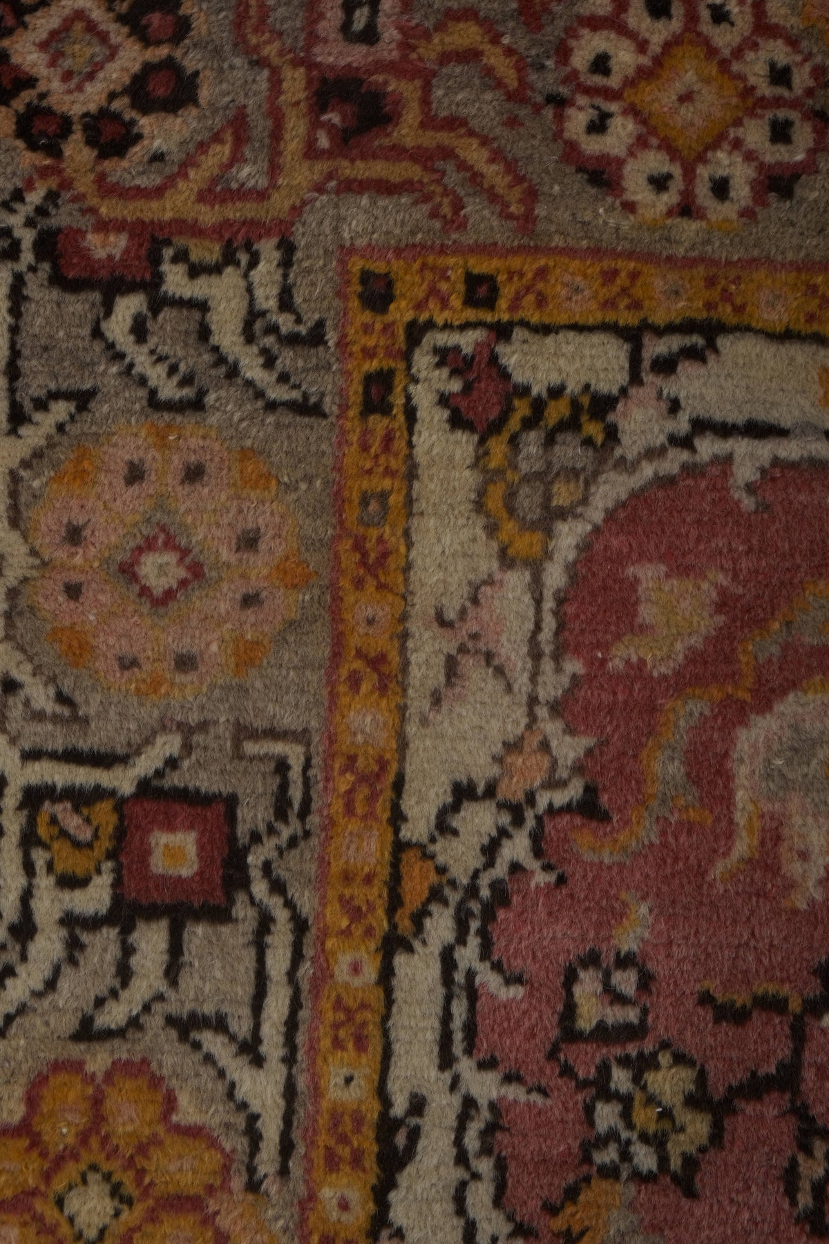 Vintage Uşak Halı 105 x 240 cm