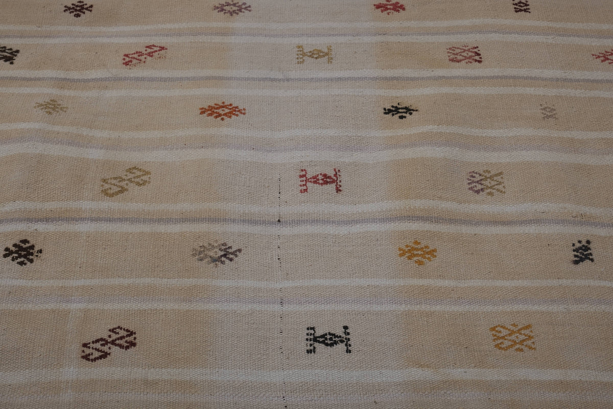 Vintage Kilim 156 x 212 cm