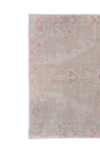 Vintage Uşak Halı 125 x 215 cm