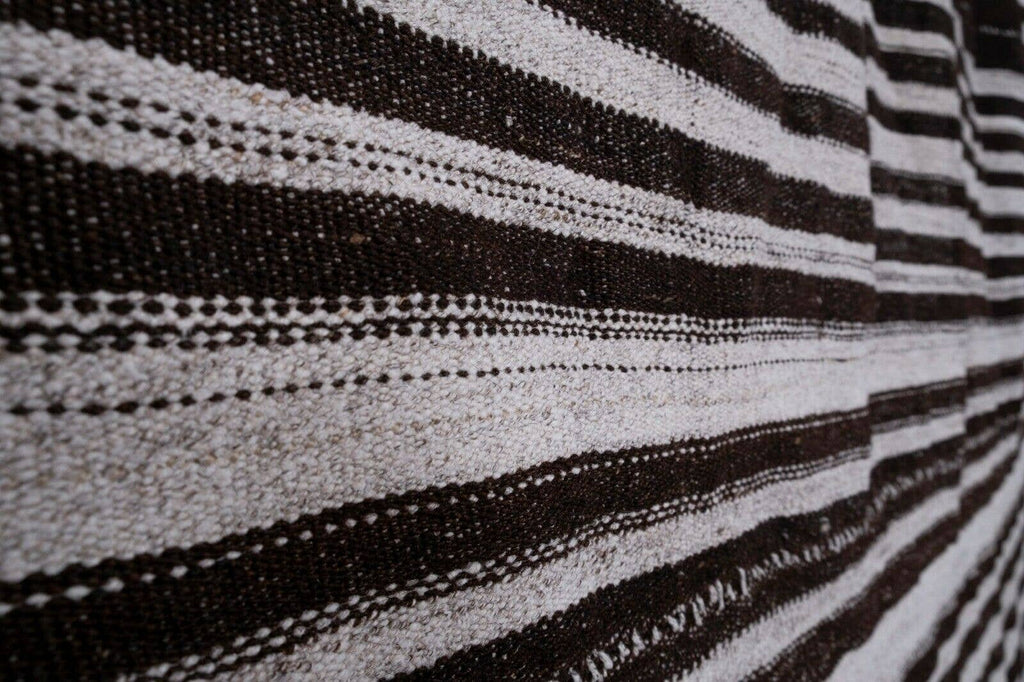 Vintage Kilim 193 x 228 cm