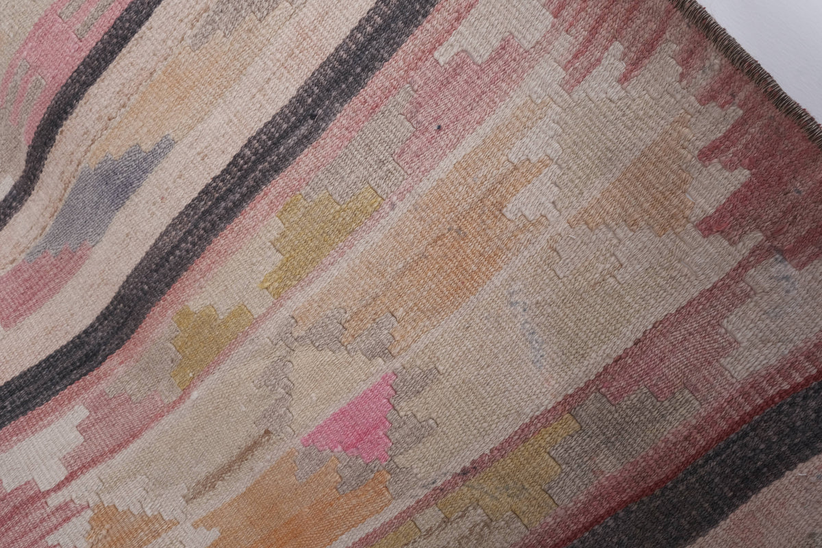 Vintage Kilim Yolluk 69 x 676 cm