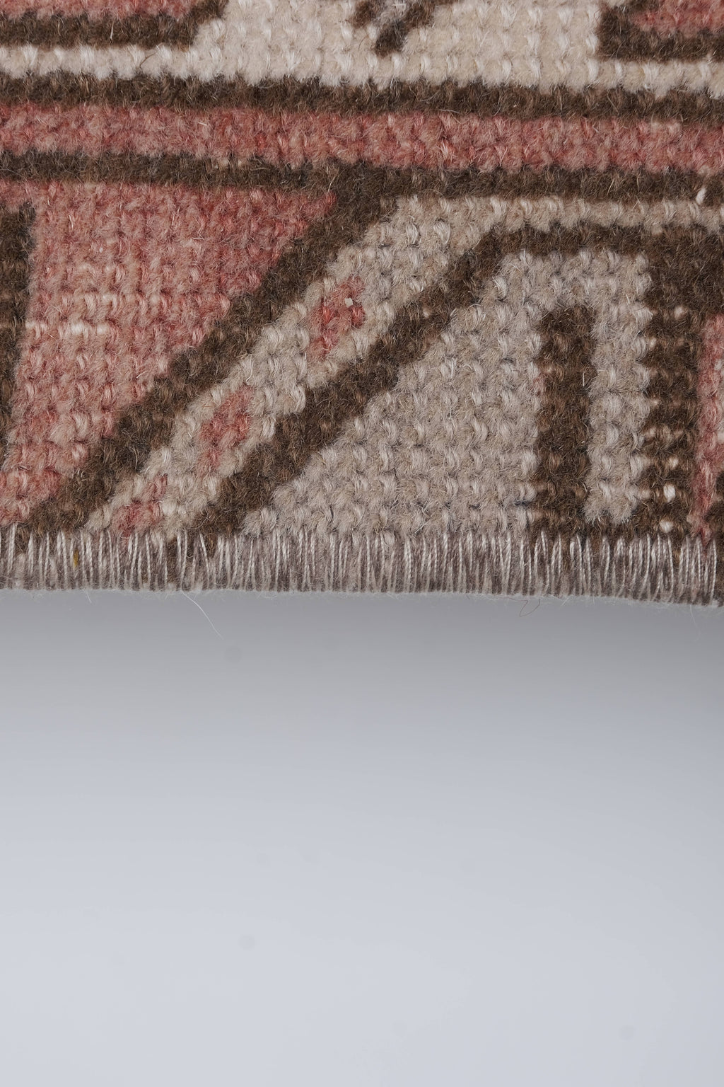 Vintage Kafkas Halı 137 x 246 cm