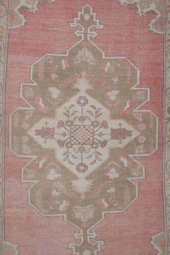 Vintage Uşak Halı 138 x 246 cm