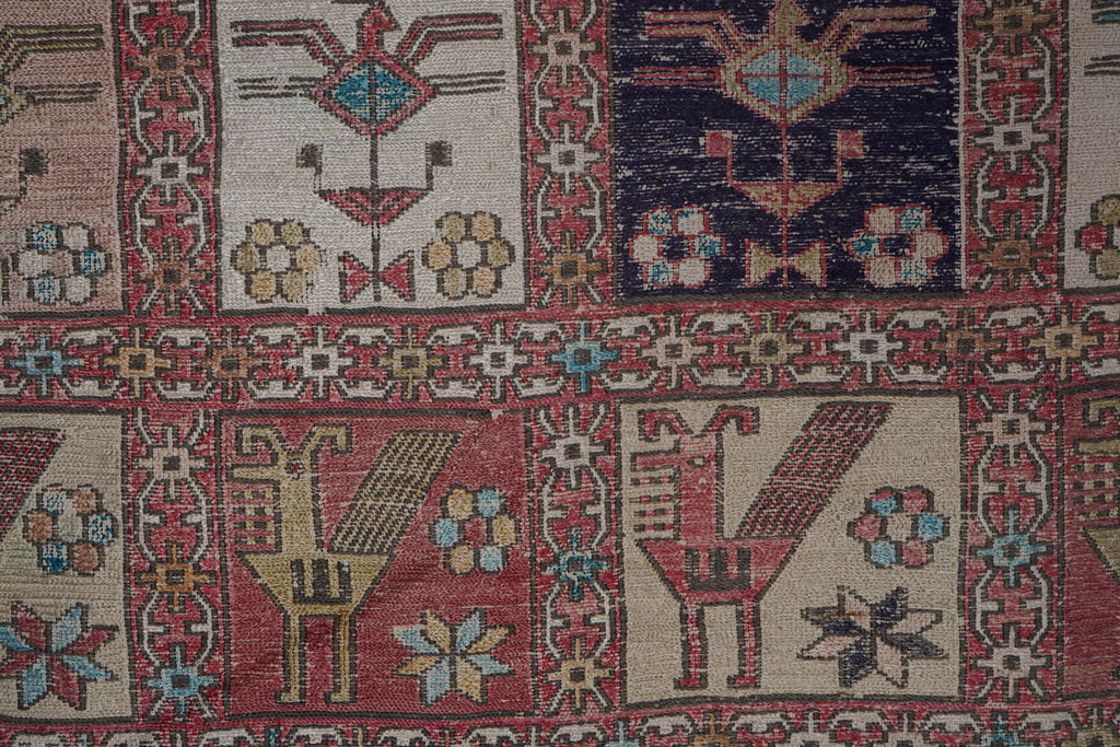Vintage Sumak Kilim 125 x 177 cm