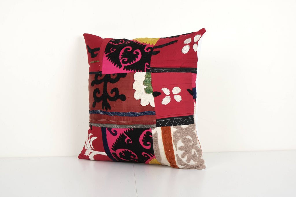 Suzani Kırlent Kılıfı 44 x 46 cm