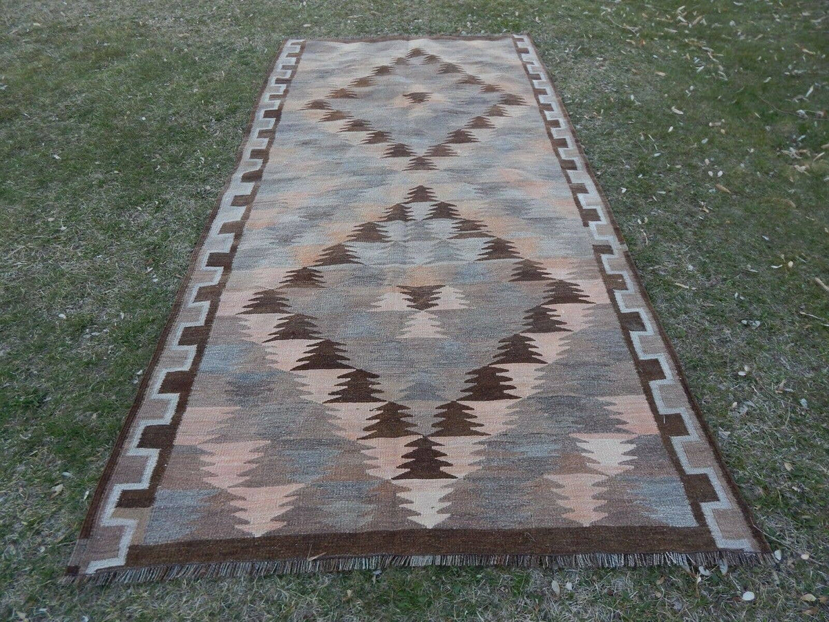 Vintage Kilim 142 x 284 cm