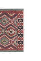 Vintage Kilim 116 x 171 cm