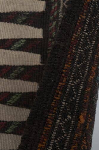 Vintage Sumak Kilim 107 x 185 cm