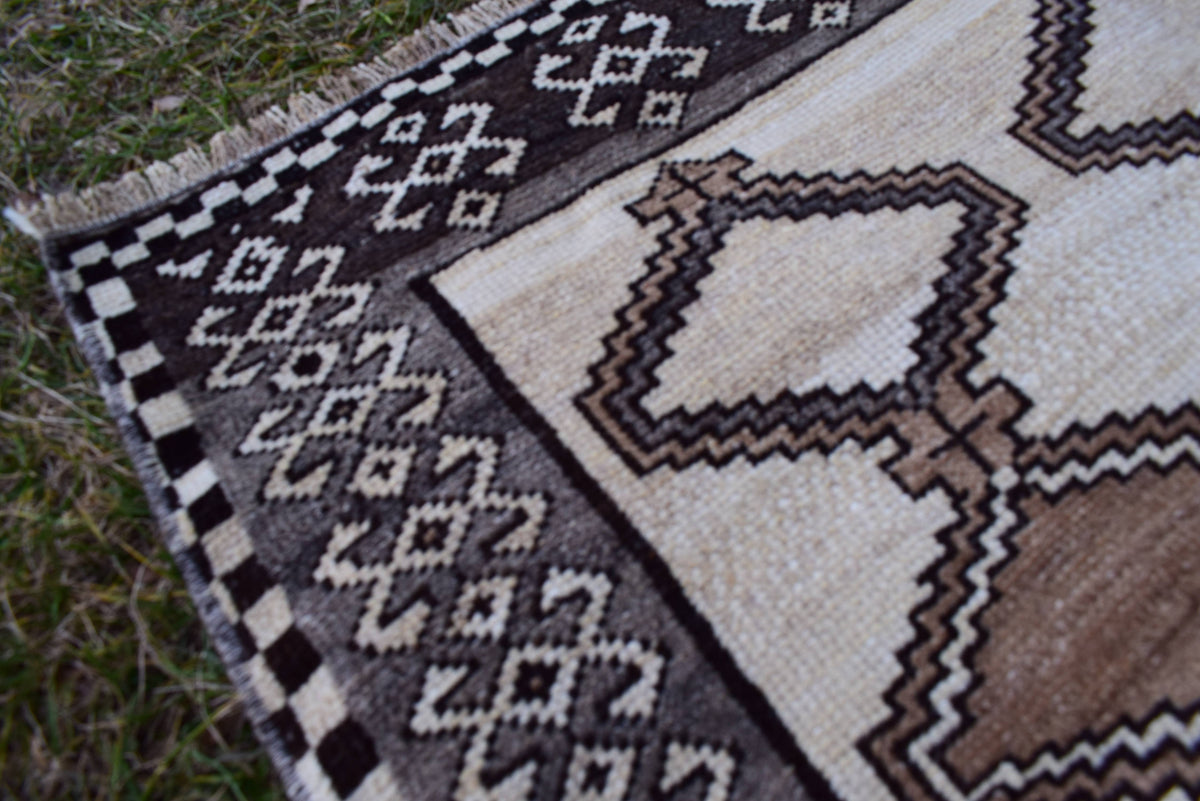 Vintage Uşak Halı 103 x 200 cm