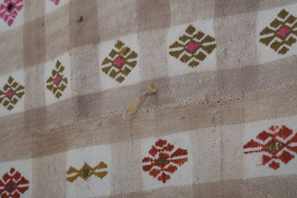 Vintage Kilim 183 x 250 cm
