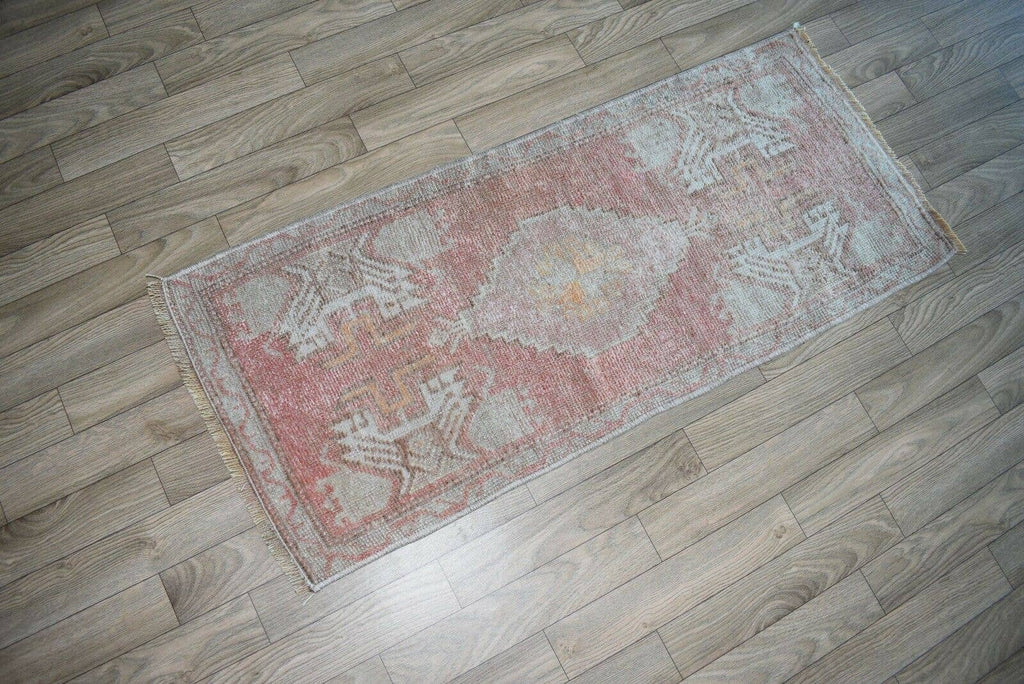 Vintage Uşak Halı 42 x 97 cm
