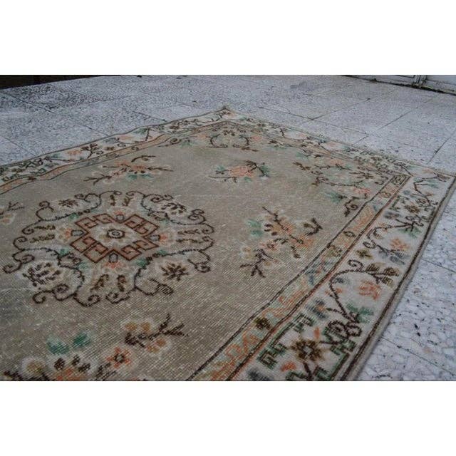 Vintage Uşak Halı 114 x 208 cm