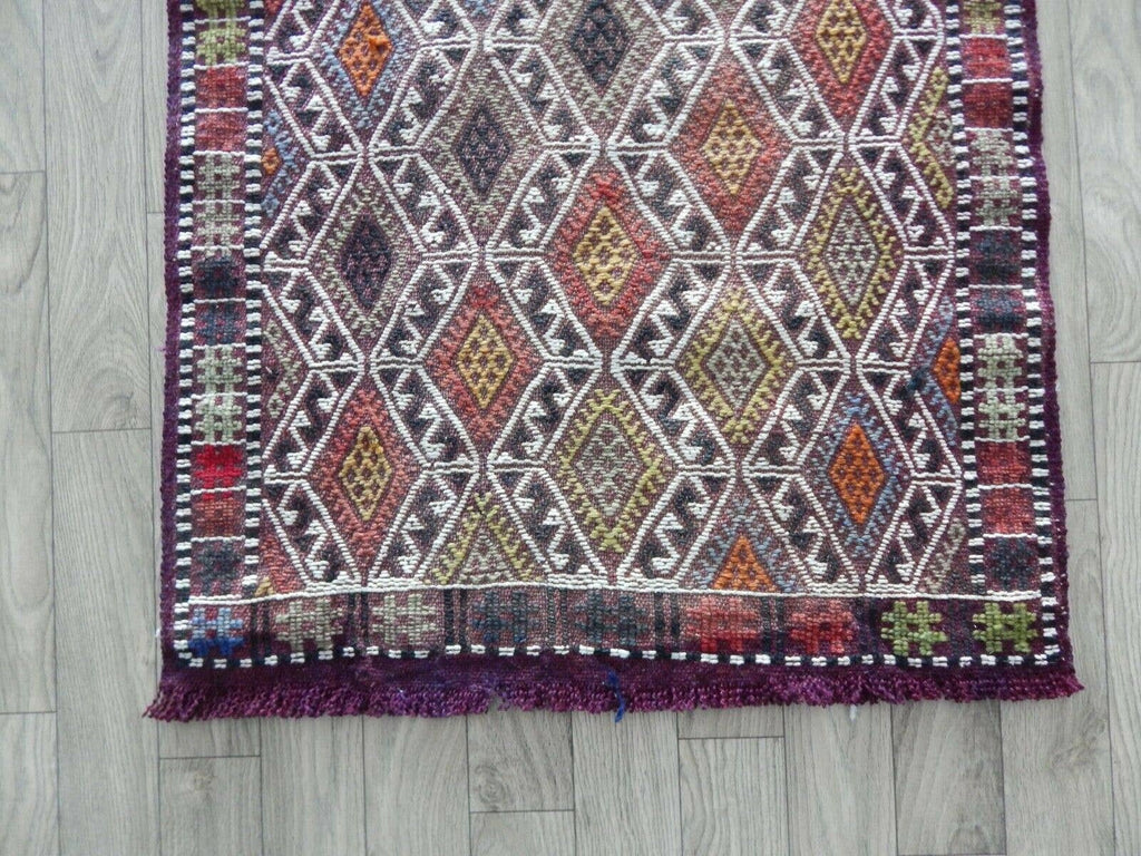 Vintage Kilim 52 x 97 cm