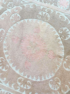 El İşlemesi Suzani Duvar Örtüsü 123 x 132 cm