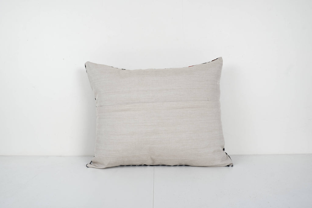 Suzani Kırlent Kılıfı 50 x 65 cm