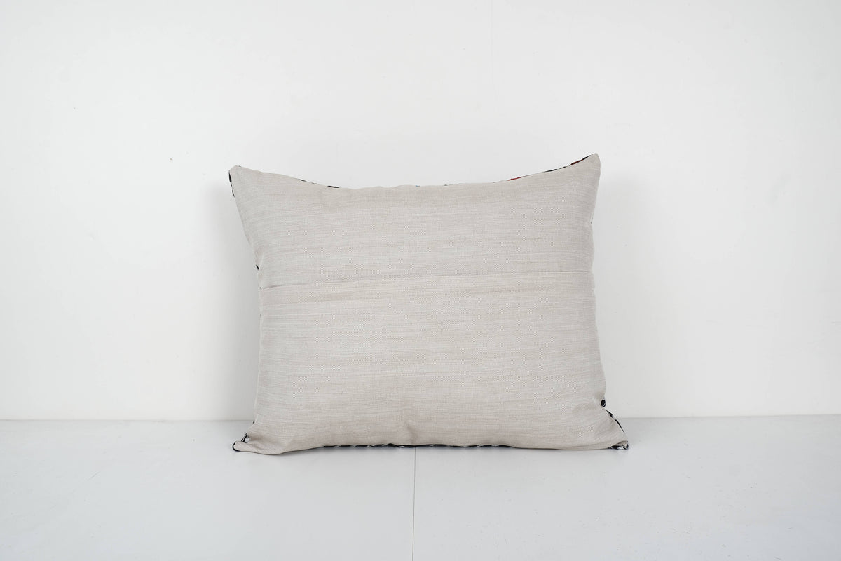 Suzani Kırlent Kılıfı 50 x 65 cm