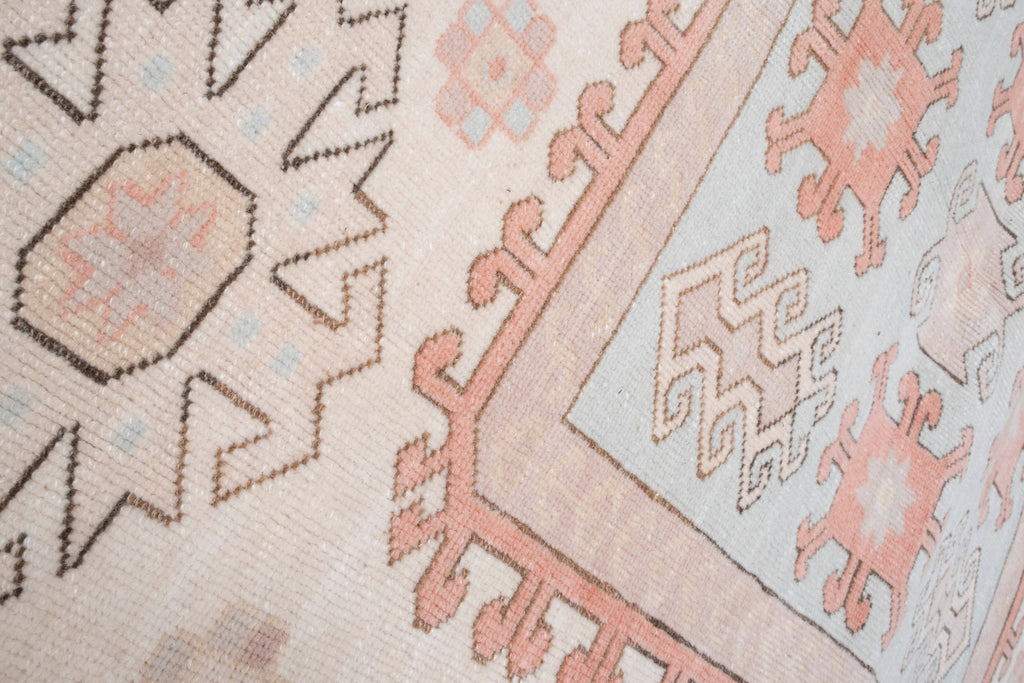 Vintage Uşak Halı 173 x 235 cm