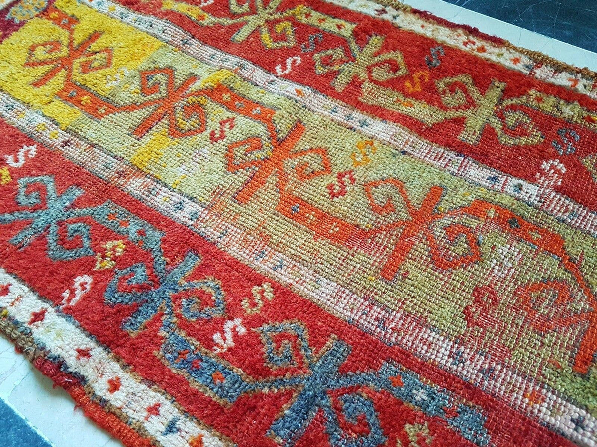 Vintage Anadolu Yastık Halı 55 x 94 cm