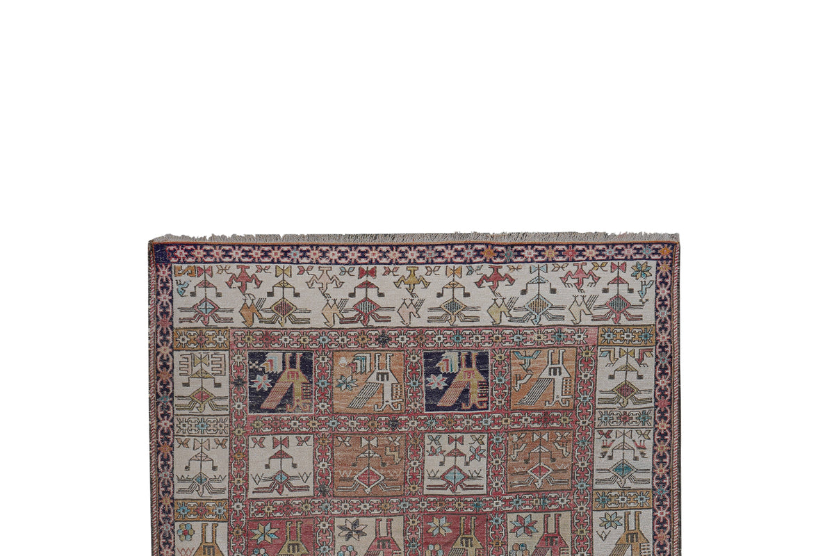 Vintage Sumak Kilim 125 x 177 cm
