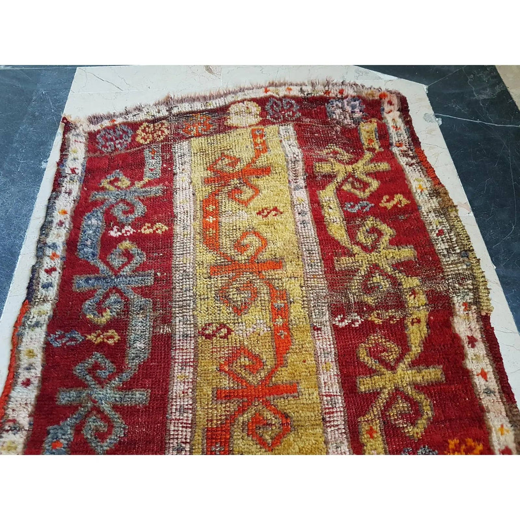 Vintage Uşak Yastık Halı 57 x 98 cm