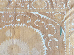 El İşlemesi Suzani Duvar Örtüsü 135 x 150 cm