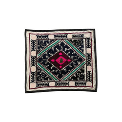El İşlemesi Suzani Duvar Örtüsü 124 x 146 cm
