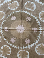 El İşlemesi Suzani Duvar Örtüsü 132 x 138 cm