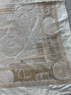 El İşlemesi Suzani Duvar Örtüsü 144 x 147 cm