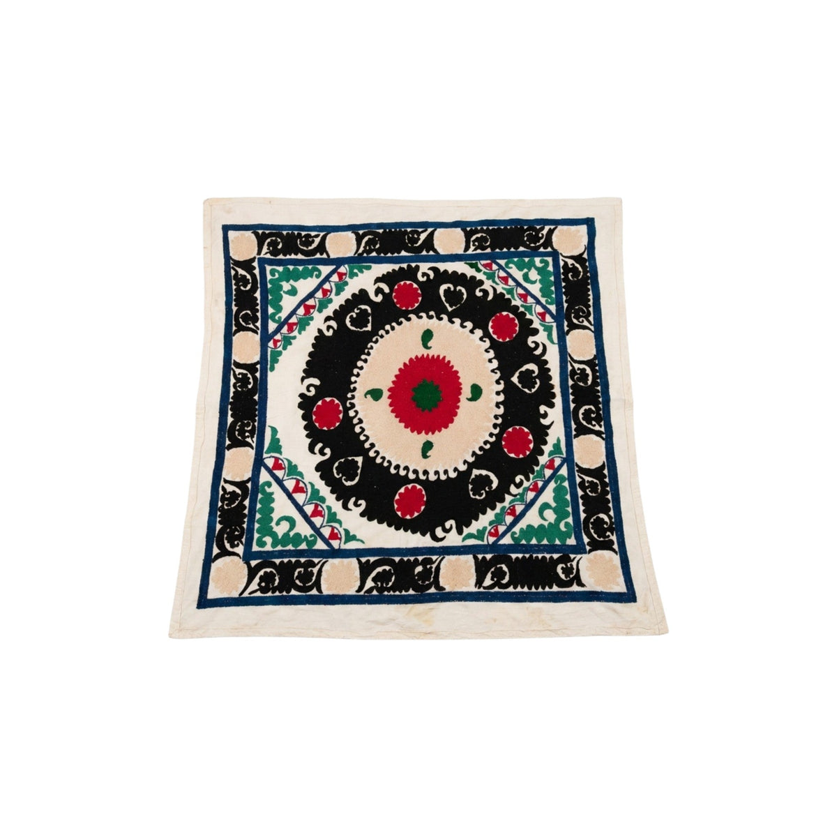 El İşlemesi Suzani Duvar Örtüsü 130 x 136 cm