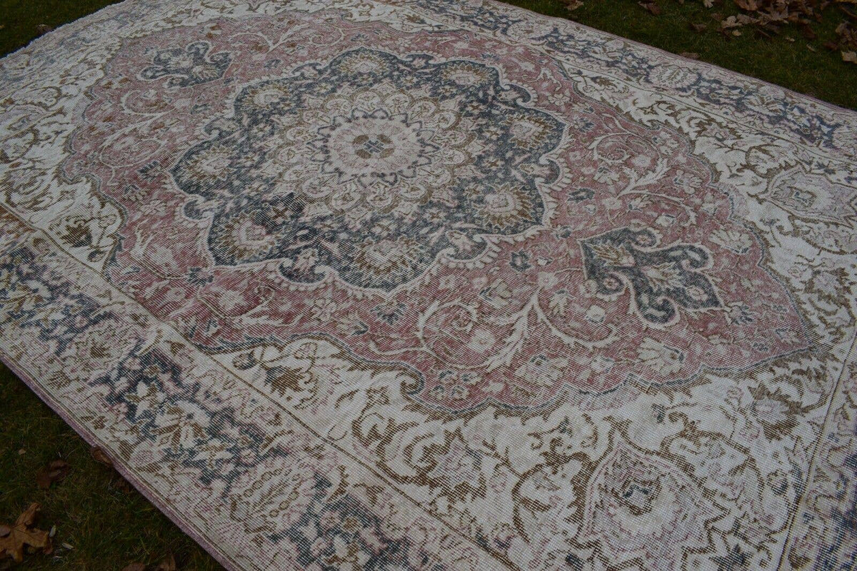 Vintage Uşak Halı 210 x 320 cm