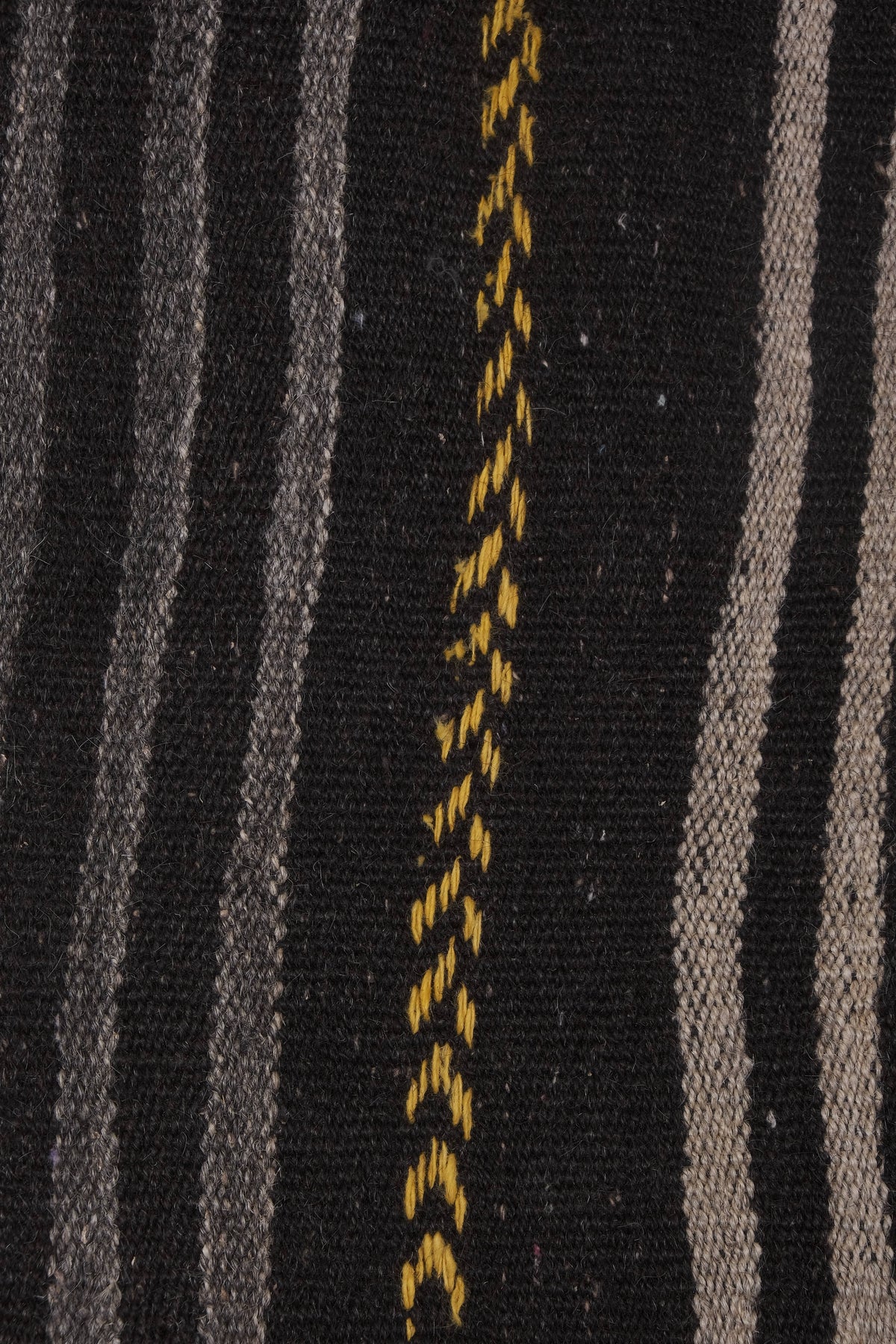 Vintage Kilim 165 x 356 cm