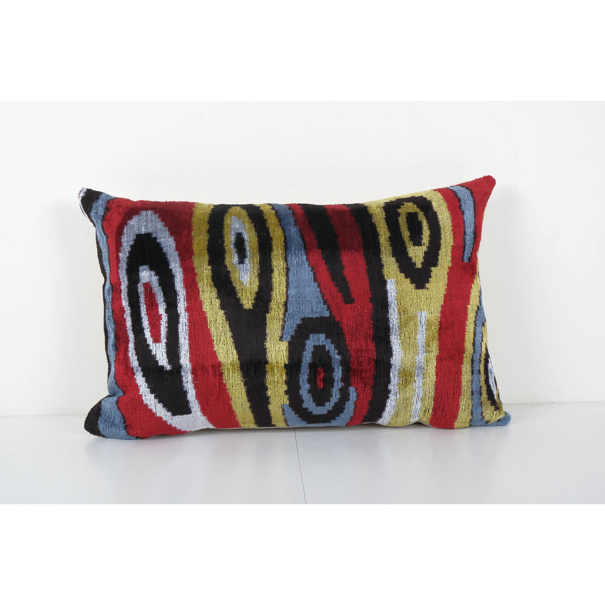 İpek Ikat Kadife Kırlent Kılıfı 40 x 60 cm