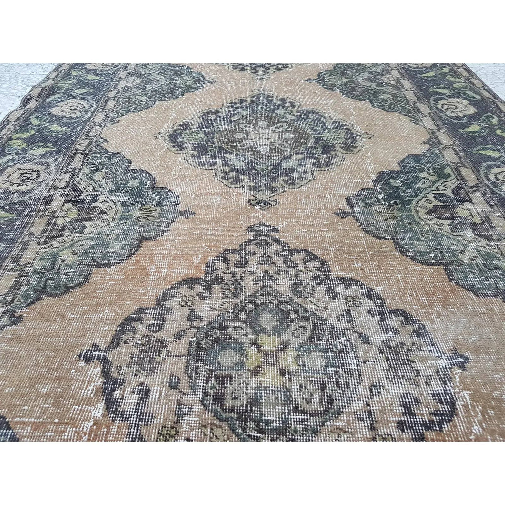 Vintage Uşak Halı 140 x 375 cm