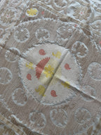 El İşlemesi Suzani Duvar Örtüsü 114 x 122 cm