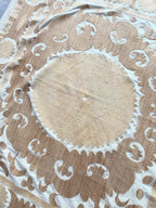 El İşlemesi Suzani Duvar Örtüsü 122 x 135 cm