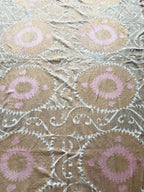 El İşlemesi Suzani Duvar Örtüsü 245 x 335 cm