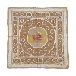 El İşlemesi Suzani Duvar Örtüsü 123 x 125 cm