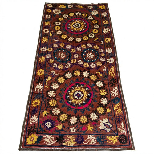 El İşlemesi Suzani Duvar Örtüsü 135 x 280 cm