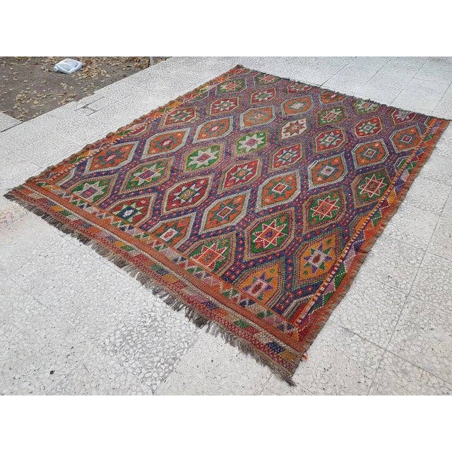 Vintage Kilim 186 x 227 cm