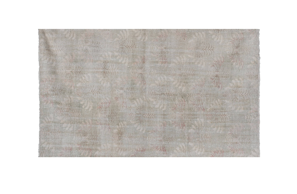Vintage Uşak Halı 140 x 222 cm