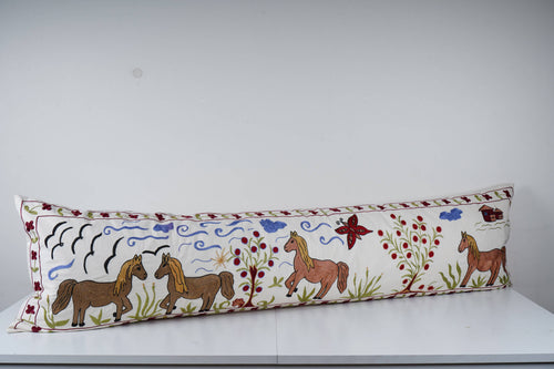 At Desenli Suzani Kırlent Kılıfı 47 x 180 cm