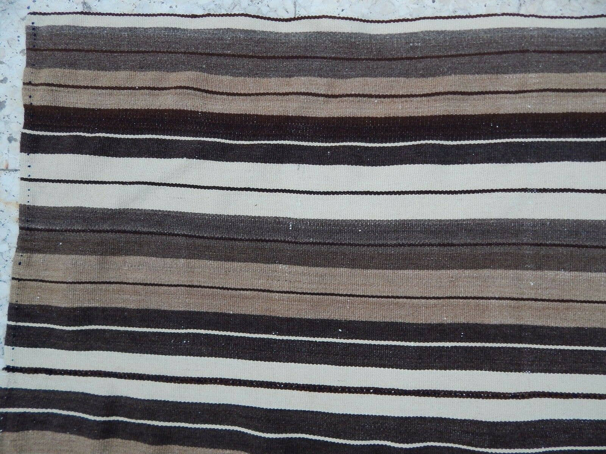 Vintage Kilim 153 x 257 cm