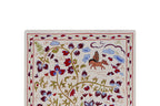 Tavus Kuşu Desenli Suzani Duvar Örtüsü 108 x 184 cm
