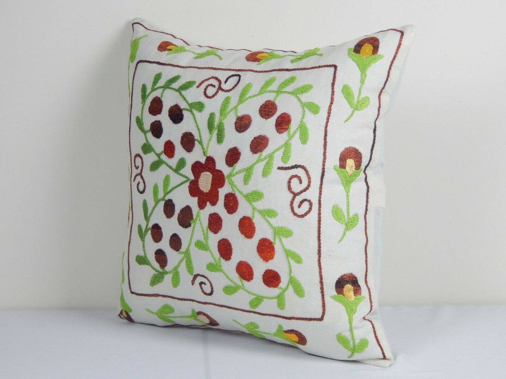 Suzani Kırlent Kılıfı 40 x 40 cm