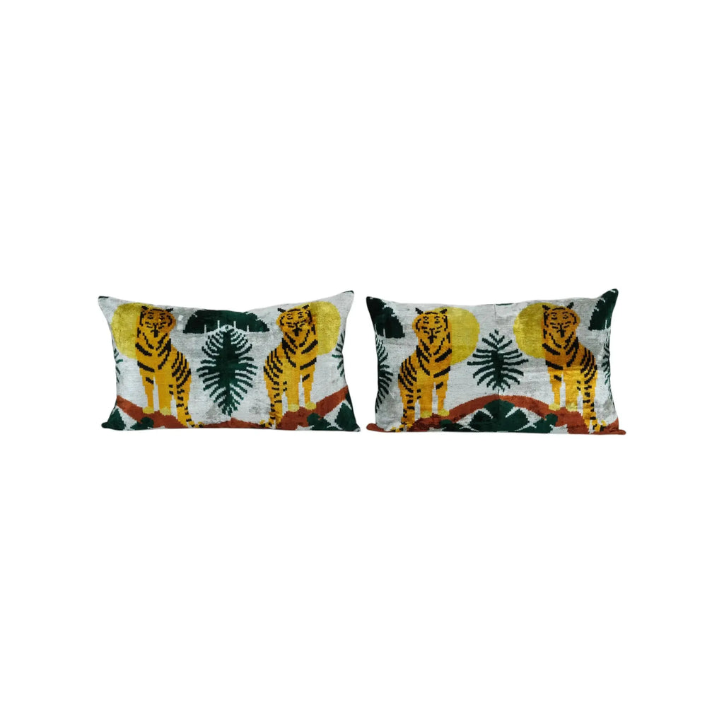 Kaplan Desenli İpek Ikat Kadife Kırlent Kılıfı 2'li Set 46 x 76 cm