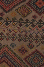 Vintage Kilim 175 x 203 cm